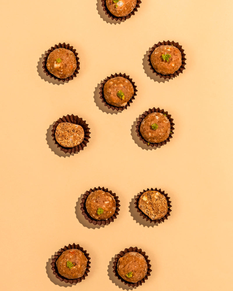 Gond Laddoo (Organic Jaggery)